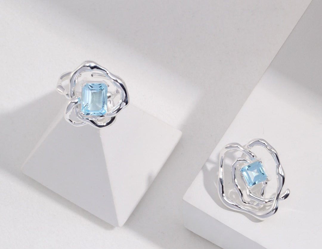 “Breath of Spring”925 Silver Natural Topaz Asymmetrical Earrings E0764