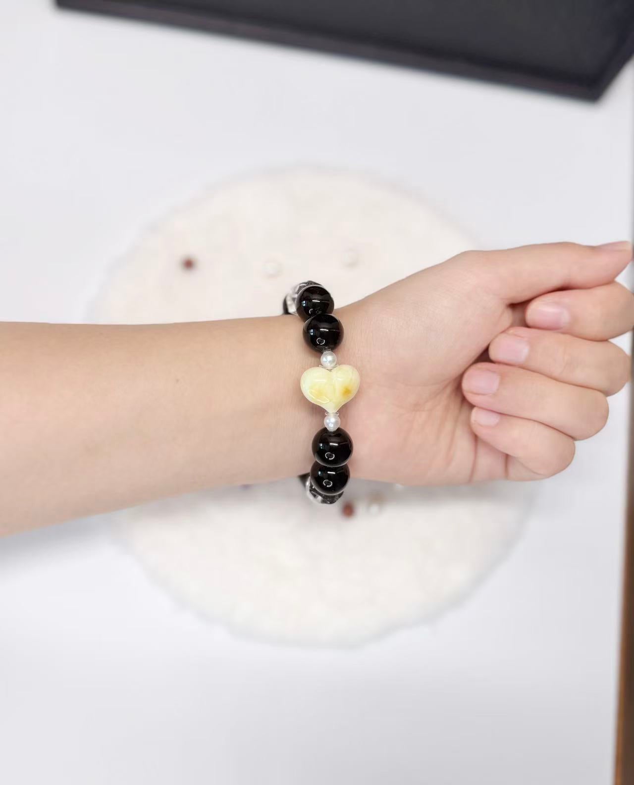 Mystic Ivory Realm - Cuddly Bear & Heart Amber Natural Stone Bracelet