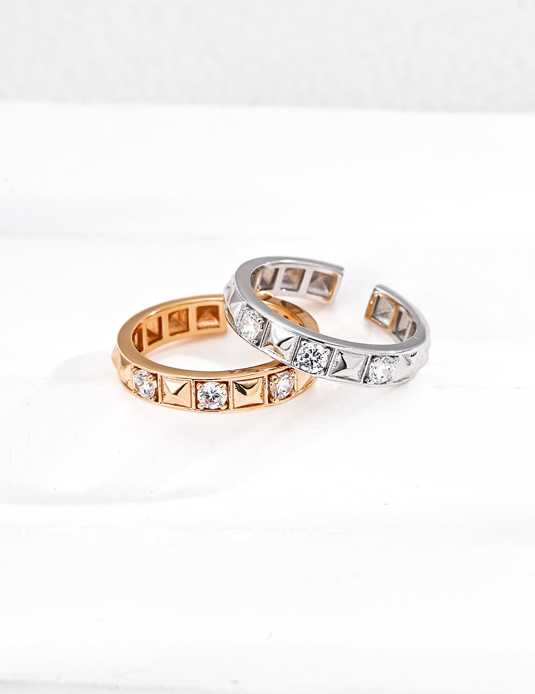 幸運のルーレットジルコニアリング J0354