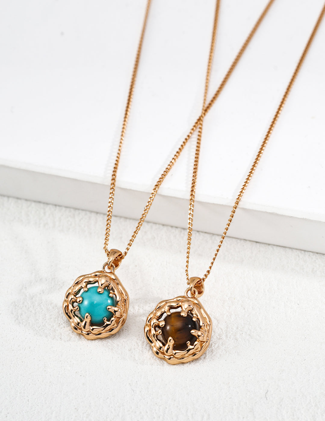 "Coral Sea"S925 Sterling Silver Vintage Turquoise/Tiger's Eye Pendant Necklace D0703